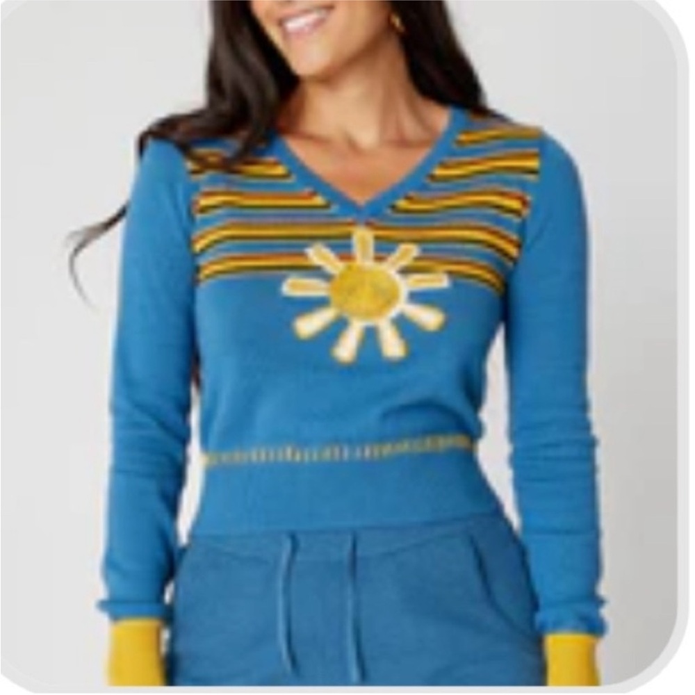 Back Beat Co. Blue V-Neck Sweater with Yellow Sun Motif